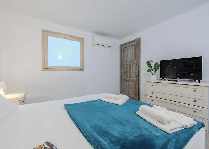 Sea View House 4 オルビア